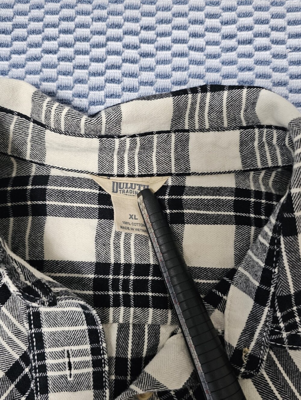 Duluth Trading Plaid Flannel Black & White Women's Long Sleeves Polo Shirt Sz XL - Picture 4 of 6